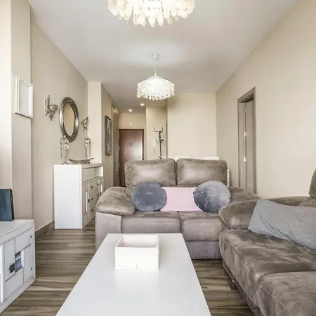 Apartment Leonor *